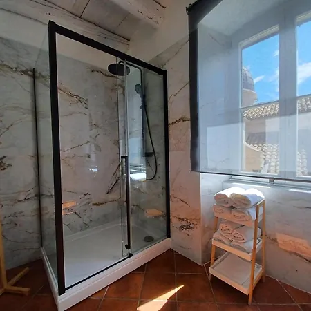 Bella Apartment
